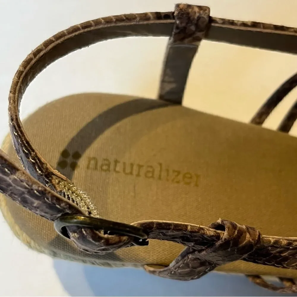 Women's Naturalizer Espadrille Tan Snake Print Size 10M Wedge